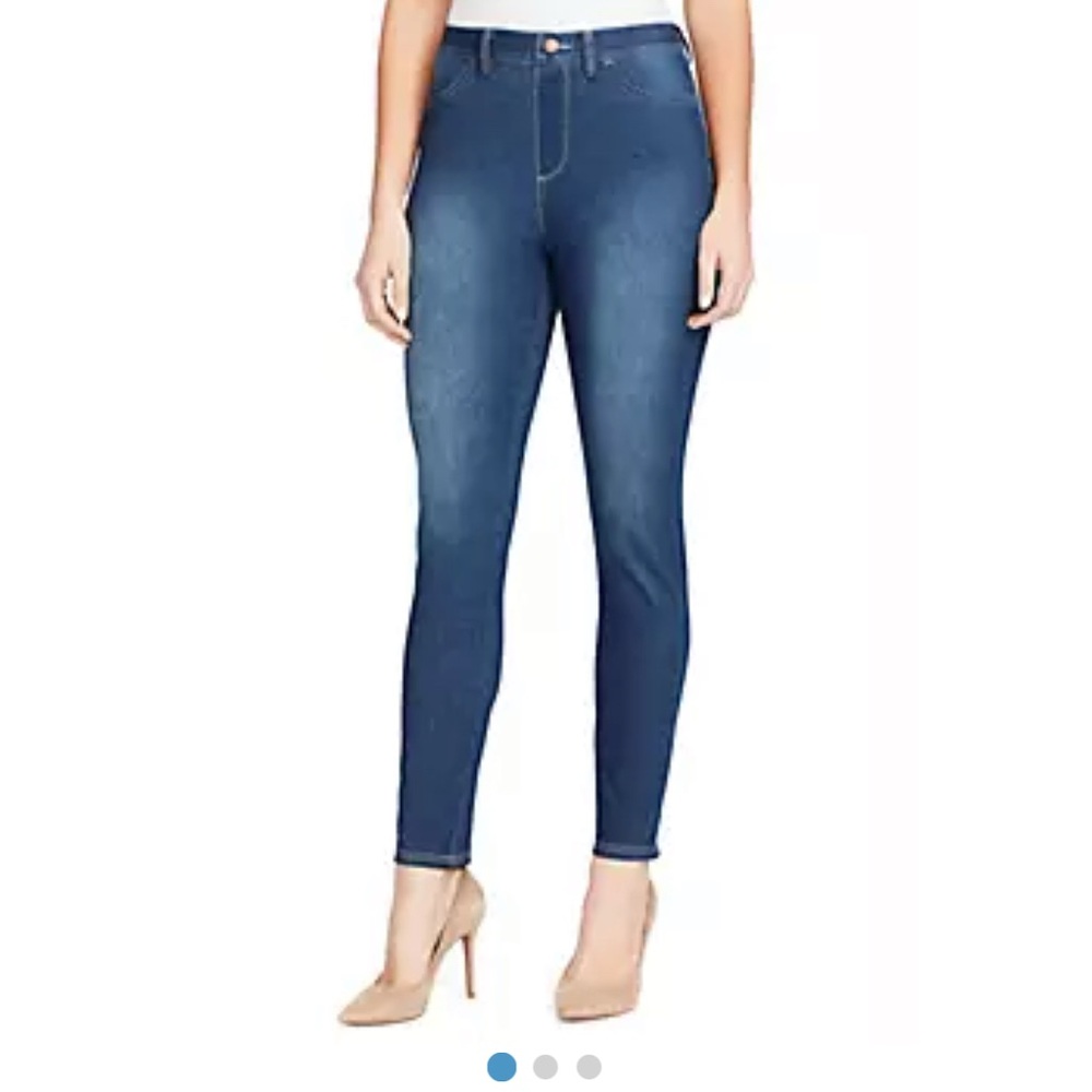 Bandolino Bella Jeggings Smooth Texture